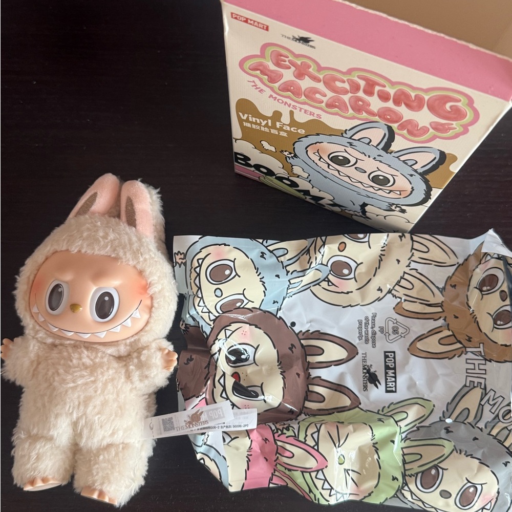 Labubu Exciting Macaroon Soymilk